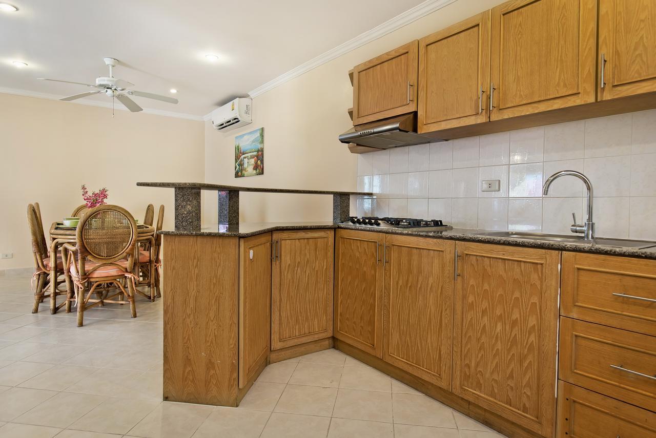 Butterfly Garden Boutique Residence By Luxury View Ex Lg Apts And Villas, A Lifestyle Destination 1 To 3 Bedroom Units 110 To 190 Sqmtr, 2 Full Bathrooms, Rain Shower, Complete Kitchen, Free Fast Fiber Wifi, 55" Smart Tvs, 24-7 Staff, Spa Bath, Free Pattaya Exterior photo
