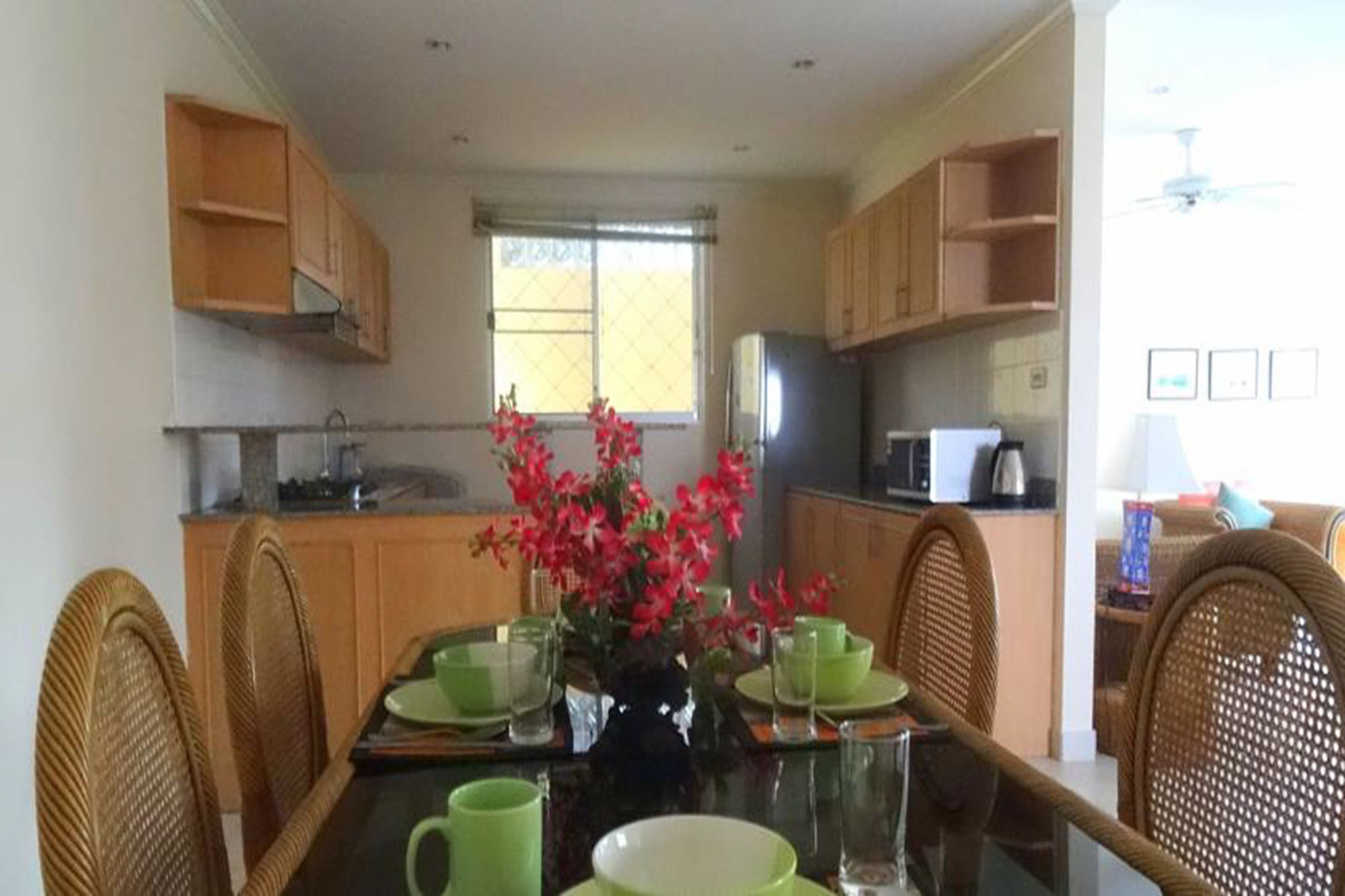 Butterfly Garden Boutique Residence By Luxury View Ex Lg Apts And Villas, A Lifestyle Destination 1 To 3 Bedroom Units 110 To 190 Sqmtr, 2 Full Bathrooms, Rain Shower, Complete Kitchen, Free Fast Fiber Wifi, 55" Smart Tvs, 24-7 Staff, Spa Bath, Free Pattaya Exterior photo