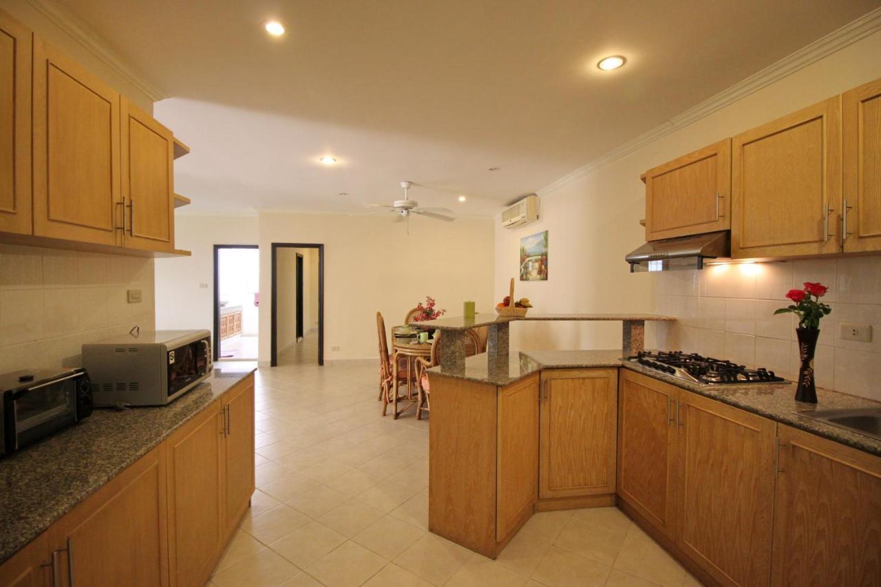 Butterfly Garden Boutique Residence By Luxury View Ex Lg Apts And Villas, A Lifestyle Destination 1 To 3 Bedroom Units 110 To 190 Sqmtr, 2 Full Bathrooms, Rain Shower, Complete Kitchen, Free Fast Fiber Wifi, 55" Smart Tvs, 24-7 Staff, Spa Bath, Free Pattaya Exterior photo